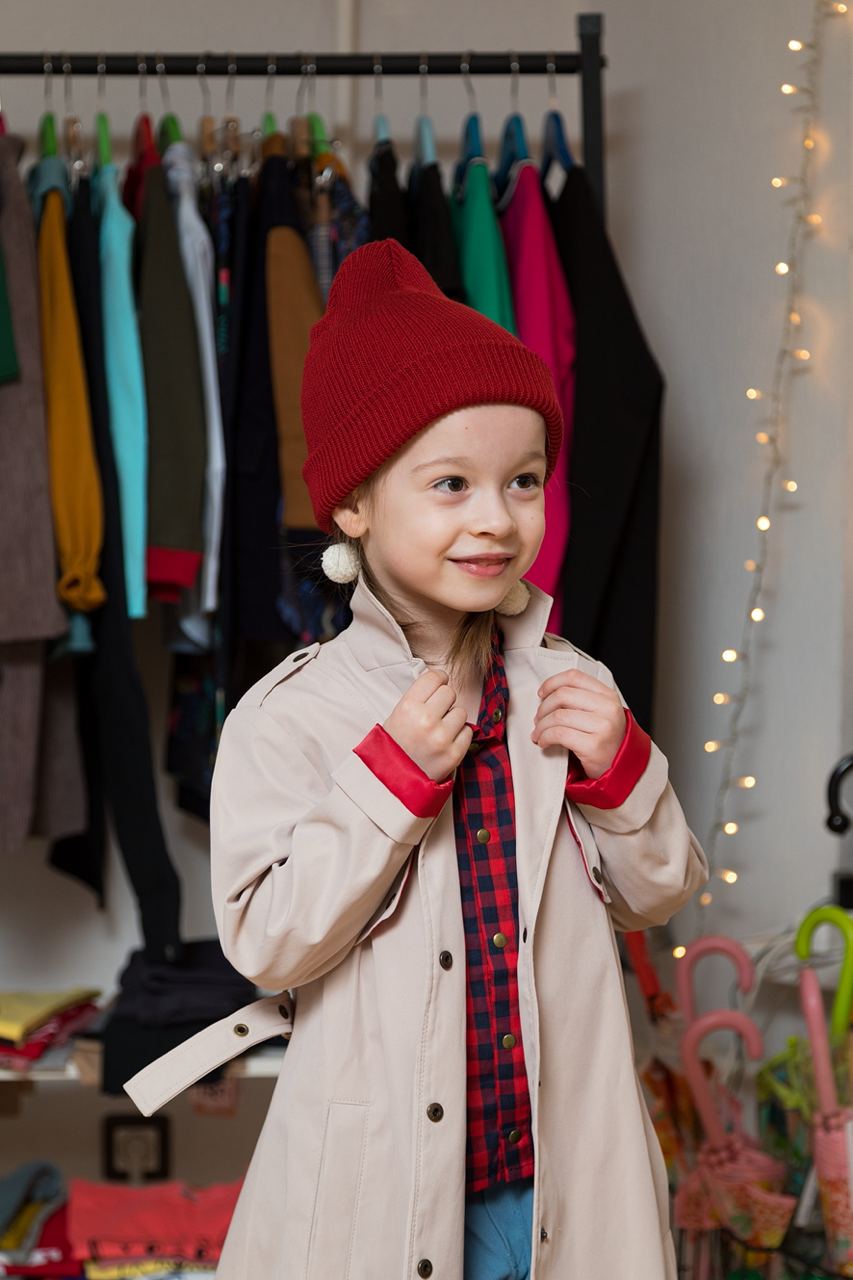 Детский плащ-тренч оливково-бежевый с кокетками