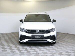Volkswagen Tiguan 2021 2.0 AMT (180 л.с.) 4WD R-Line c пробегом - фото 2