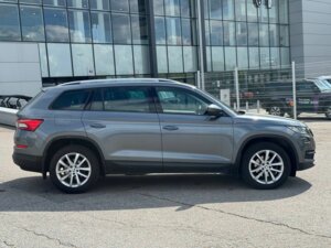 Skoda Kodiaq 2018 2.0d AMT (150 л.с.) 4WD Ambition Plus c пробегом - фото 2