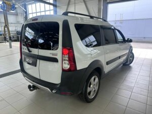 Lada (ВАЗ) Largus 2020 Cross 1.6 MT (106 л.с.) Luxe Glonass (5 мест) (2018-2019) c пробегом - фото 2