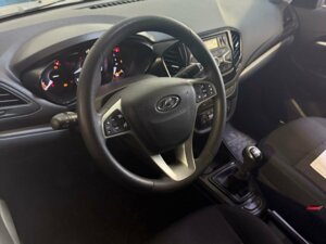 Lada (ВАЗ) Vesta 2019 1.6 MT (106 л.с.) Classic (2018-2019) c пробегом - фото 2
