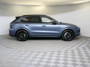 Porsche Cayenne 2018 Turbo 4.0 AT (550 л.с.) 4WD Cayenne Turbo c пробегом - фото 4