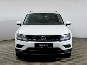 Volkswagen Tiguan 2019 1.4 AMT (150 л.с.) 4WD Winter Edition c пробегом - фото 2
