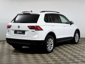 Volkswagen Tiguan 2019 1.4 AMT (150 л.с.) 4WD Winter Edition c пробегом - фото 5