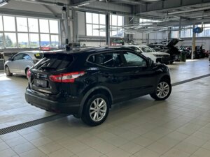 Nissan Qashqai 2018 2.0 CVT (144 л.с.) 4WD LE Top c пробегом - фото 2