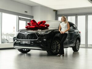Новый Toyota Highlander 2026 2.0 AT (248 л.с.) 4WD Premium  - фото 1