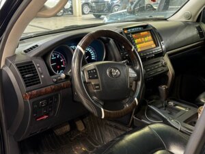 Toyota Land Cruiser 2011 4.5d AT (235 л.с.) 4WD Люкс (юбилейная версия) c пробегом - фото 5