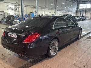 Mercedes-Benz S-Класс 2013 500 Long 4.7 AT (455 л.с.) 4WD S500 4MATIC c пробегом - фото 4