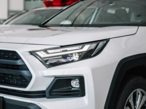 Новый Toyota RAV4 2025 2.0 CVT (171 л.с.) 4WD Adventure Ultimate  - фото 4
