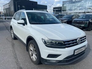 Volkswagen Tiguan 2017 2.0 AMT (180 л.с.) 4WD Highline c пробегом - фото 3