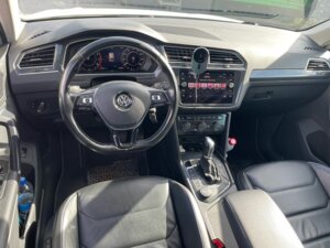 Volkswagen Tiguan 2017 2.0 AMT (180 л.с.) 4WD Highline c пробегом - фото 8
