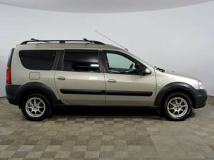 Lada (ВАЗ) Largus 2017 Cross 1.6 MT (102 л.с.) Luxe (7 мест) (2015-2017) c пробегом - фото 4