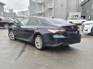 Toyota Camry 2018 2.5 AT (181 л.с.) Люкс Safety c пробегом - фото 2