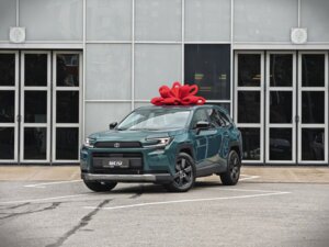 Новый Toyota RAV4 2026 2.0 CVT (171 л.с.) 4WD Luxury  - фото 1