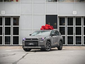 Новый Toyota RAV4 2026 2.0 CVT (171 л.с.) 4WD Luxury  - фото 1