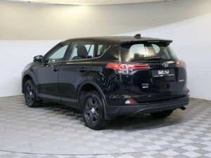 Toyota RAV4 2017 2.0 CVT (146 л.с.) Стандарт c пробегом - фото 7