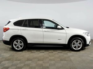 BMW X1 2016 18i sDrive 1.5 AT (136 л.с.)  c пробегом - фото 4