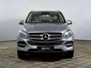 Mercedes-Benz GLE 2015 300 3.5 AT (249 л.с.) 4WD GLE 300 4MATIC Особая серия c пробегом - фото 2