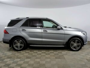 Mercedes-Benz GLE 2015 300 3.5 AT (249 л.с.) 4WD GLE 300 4MATIC Особая серия c пробегом - фото 4