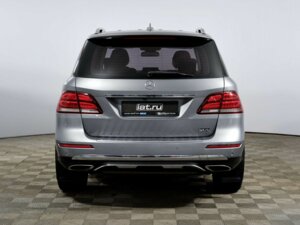 Mercedes-Benz GLE 2015 300 3.5 AT (249 л.с.) 4WD GLE 300 4MATIC Особая серия c пробегом - фото 6