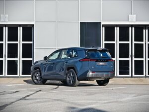 Новый Toyota RAV4 2026 2.0 CVT (171 л.с.) 4WD Luxury  - фото 6