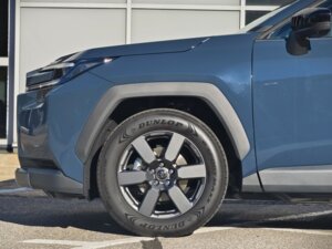 Новый Toyota RAV4 2026 2.0 CVT (171 л.с.) 4WD Luxury  - фото 7