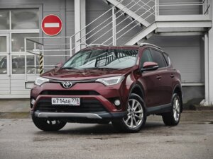 Toyota RAV4 2017 2.5 AT (180 л.с.) 4WD Престиж c пробегом - фото 2