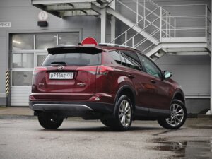 Toyota RAV4 2017 2.5 AT (180 л.с.) 4WD Престиж c пробегом - фото 3
