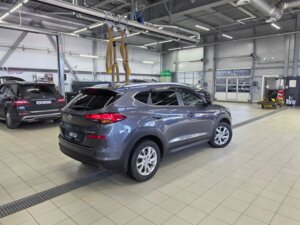 Hyundai Tucson 2018 2.0d AT (185 л.с.) 4WD Lifestyle c пробегом - фото 2