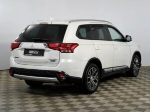 Mitsubishi Outlander 2015 2.0 CVT (146 л.с.) 4WD Instyle 2017 c пробегом - фото 5