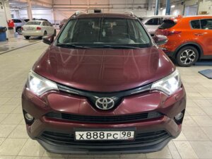 Toyota RAV4 2017 2.0 CVT (146 л.с.) Комфорт c пробегом - фото 2