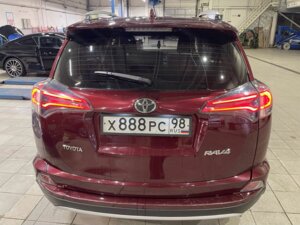 Toyota RAV4 2017 2.0 CVT (146 л.с.) Комфорт c пробегом - фото 5