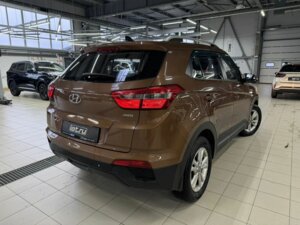 Hyundai Creta 2018 1.6 AT (121 л.с.) 4WD Travel c пробегом - фото 2