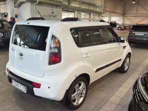 Kia Soul 2010 1.6 AT (126 л.с.) Comfort c пробегом - фото 4