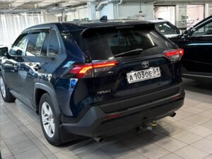 Toyota RAV4 2020 2.0 MT (149 л.с.) Стандарт c пробегом - фото 3