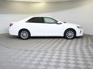 Toyota Camry 2015 2.0 AT (150 л.с.) Стандарт Плюс c пробегом - фото 4