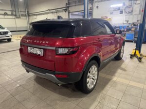 Land Rover Range Rover Evoque 2018 2.0d AT (150 л.с.) 4WD SE c пробегом - фото 4