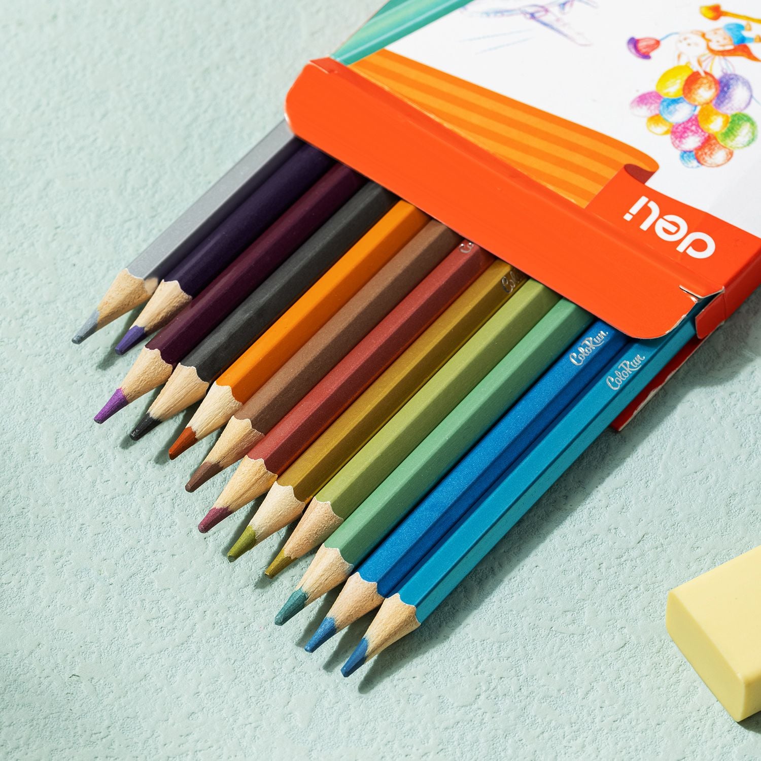 Карандаши цветные Deli EC127-12 ColoRun, шестигранный профиль, дерево 12 цветов, коробка с европодвесом (12шт)