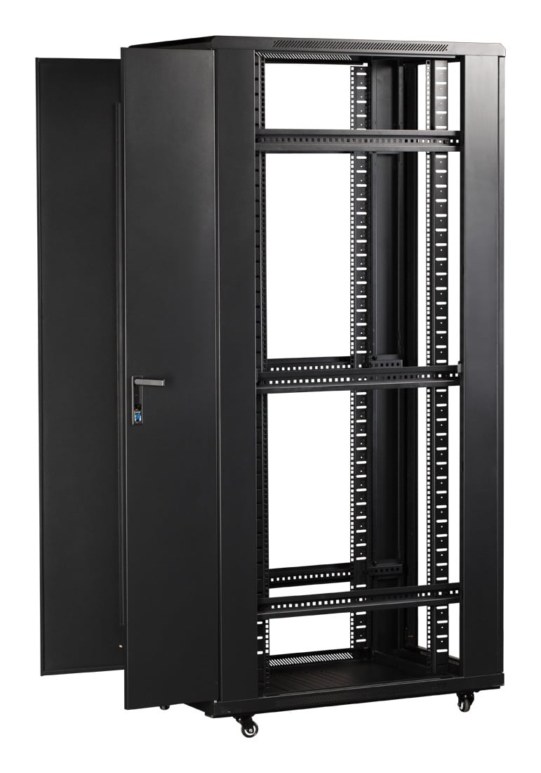 Шкаф коммутационный Lanmaster (TWT-CBB-32U-6X8-G1) напольный 32U 600x800мм пер.дв.стекл задн.дв.спл.стал.лист 2-хст. 2 бок.пан. 800кг черный IP20