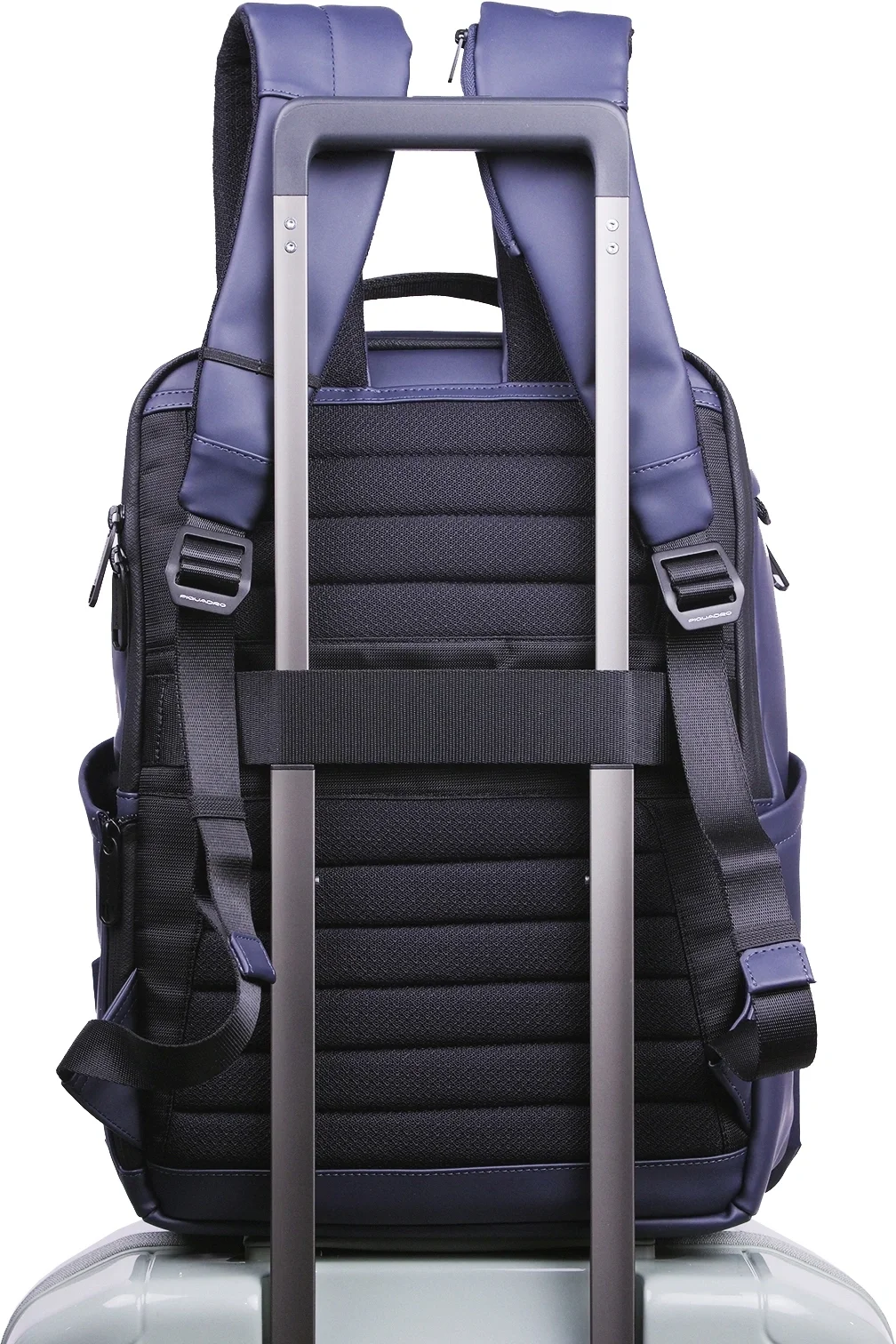 Рюкзак Piquadro C20W CA6464C2OW/BLU синий полиуретан/полиэстер