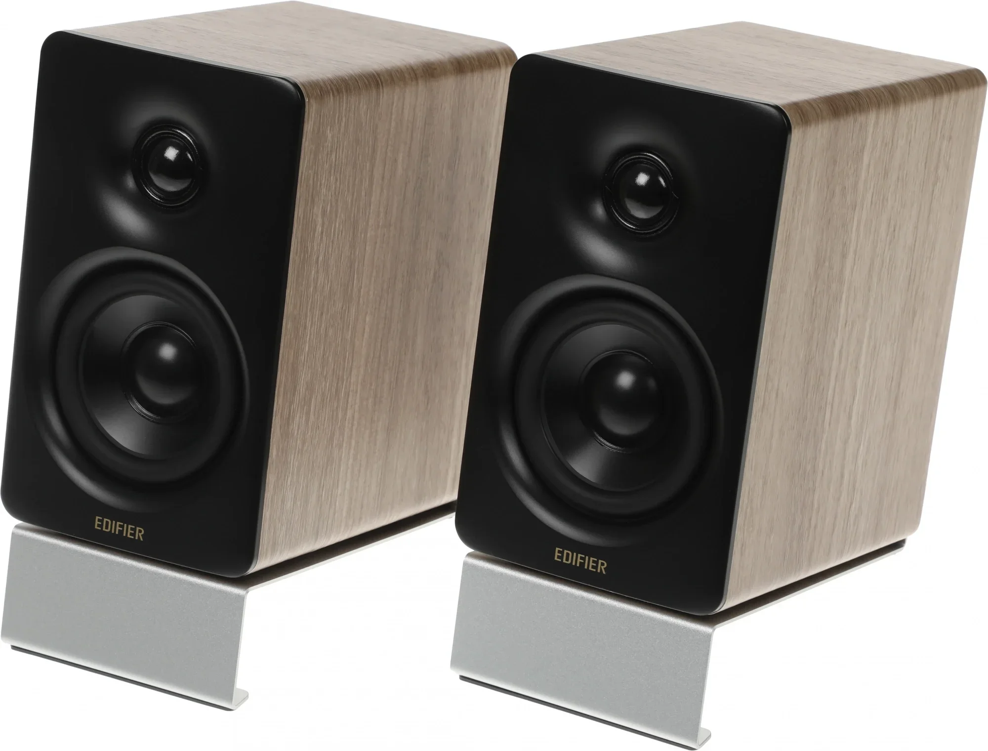Колонки Edifier M60, 2.0, классический дуб, 66 Вт (15Вт + 15Вт + 18Вт x2), Bluetooth 5.3, Hi-Res Audio Wireless