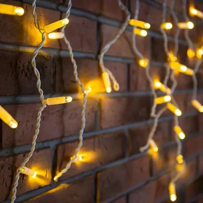 Гирлянда Neon-night Айсикл (бахрома) светодиодный, 2,4 х 0,6 м, белый провод, 230 В, диоды теплый белый, 88 LED