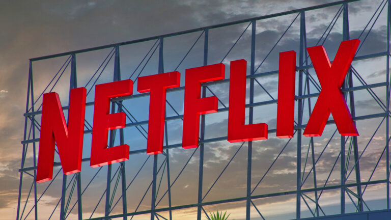 Рекламный тариф Netflix: 250 миллионов пользователей — новый рекорд