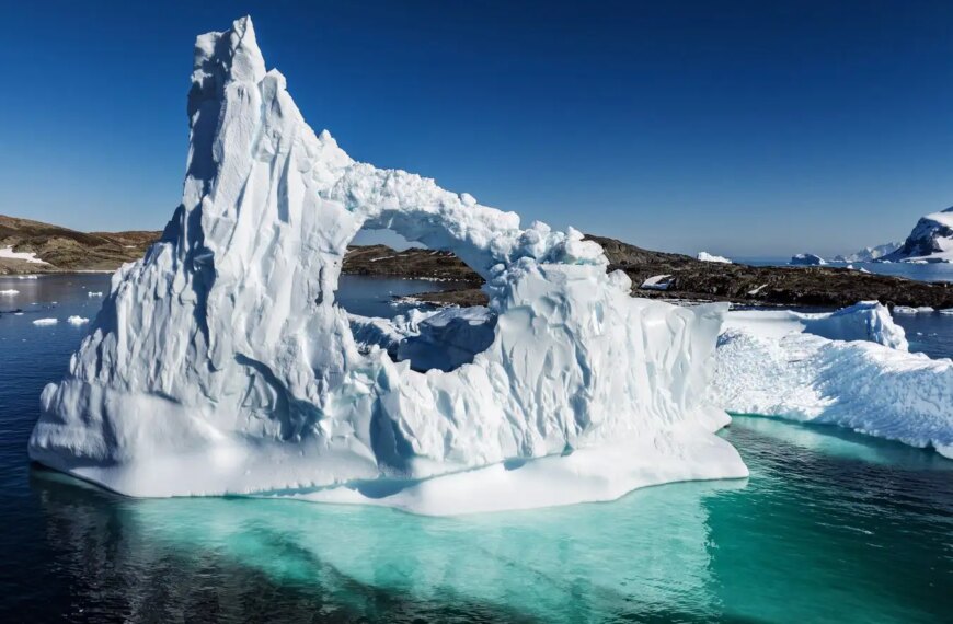 Повышение температуры океана приводит к «сдвигу режима» морского льда в Антарктиде.