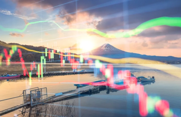 График фондового рынка на фоне озера и горы Фудзи на закате.