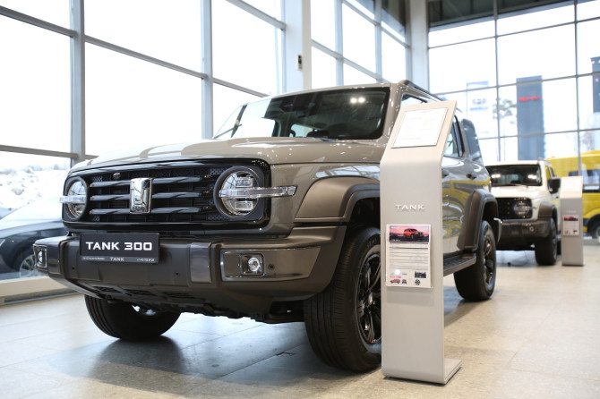 танк 300 расход топлива