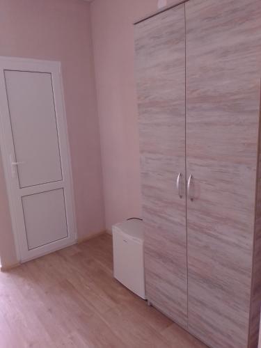 V Gostyah U Natali Guest House, фото 11