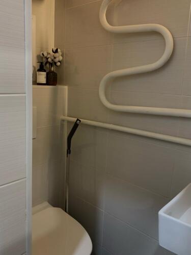 Апартаменты Cozy & Сentral Loft in 1914 Finnish wooden house, фото 22