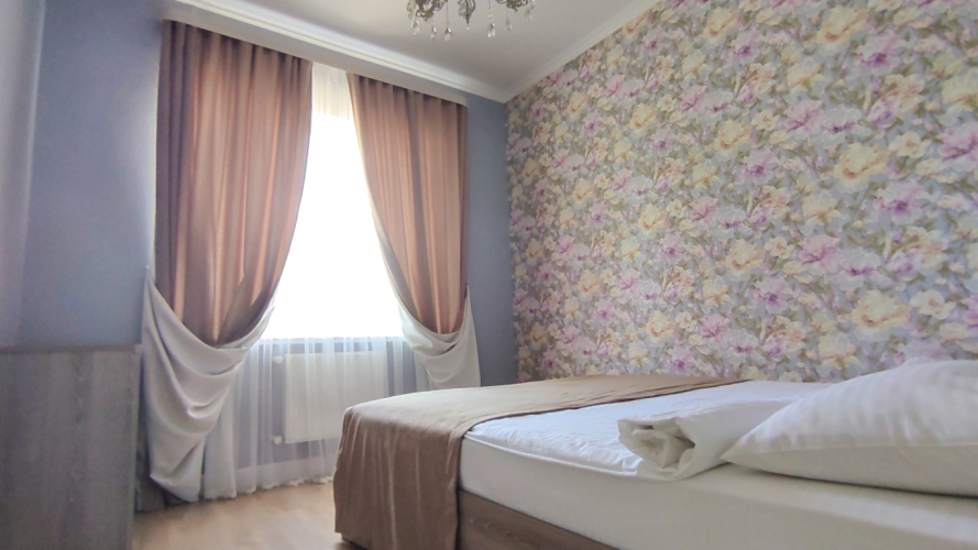 Апартаменты двухкомнатные: спальня и гостиная на Фучика 11, фото 20