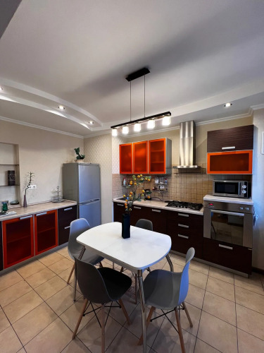 Квартира 3 комнаты, фото 9